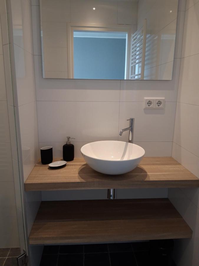 Vakantiewoning 100m van het strand met 1 Slaapkamer Westkapelle Buitenkant foto